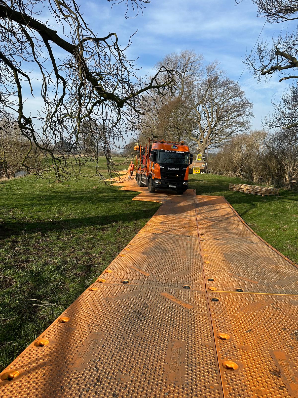 THUMBNAIL HOME PAGE (3)